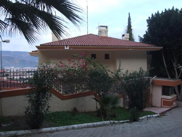 Kenan Evren'in Vilasının Yerine Yaptırılan Malikane, 22 Milyon Liraya Satışta 3 9299f7678b387341b3b97c2994fc3675