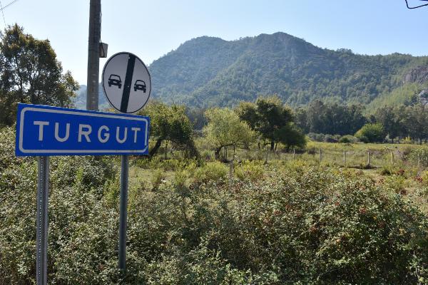 Marmaris'te Alçak Uçuş Yapan Gizemli Uçak Korkuttu 3 9fa2913952a442a89c93c2d0892ec7c6