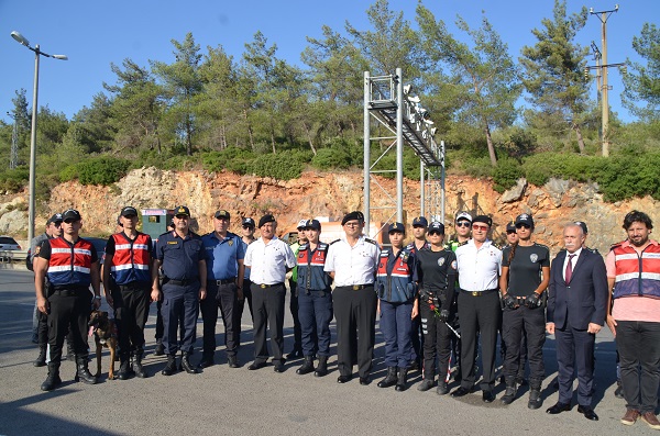 Jandarma Genel Komutan Yardımcısı Bodrum'da Denetimlere Katıldı 11 DSC 6104 1