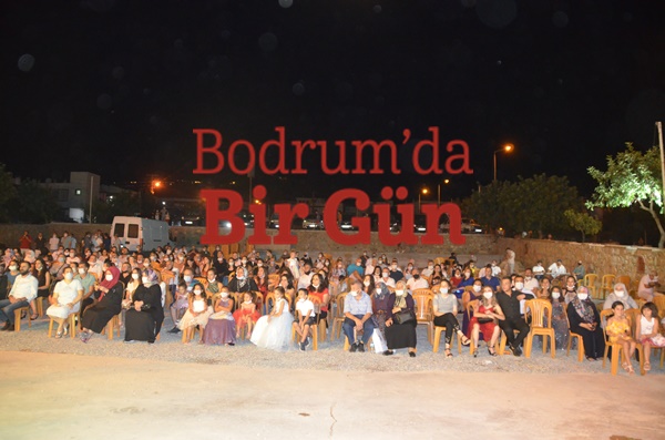 Takılar Gelin- Damat Yerine Cansız Mankenlere Takıldı , Sosyal Mesafeli Horon Oynandı 4 DSC 8811