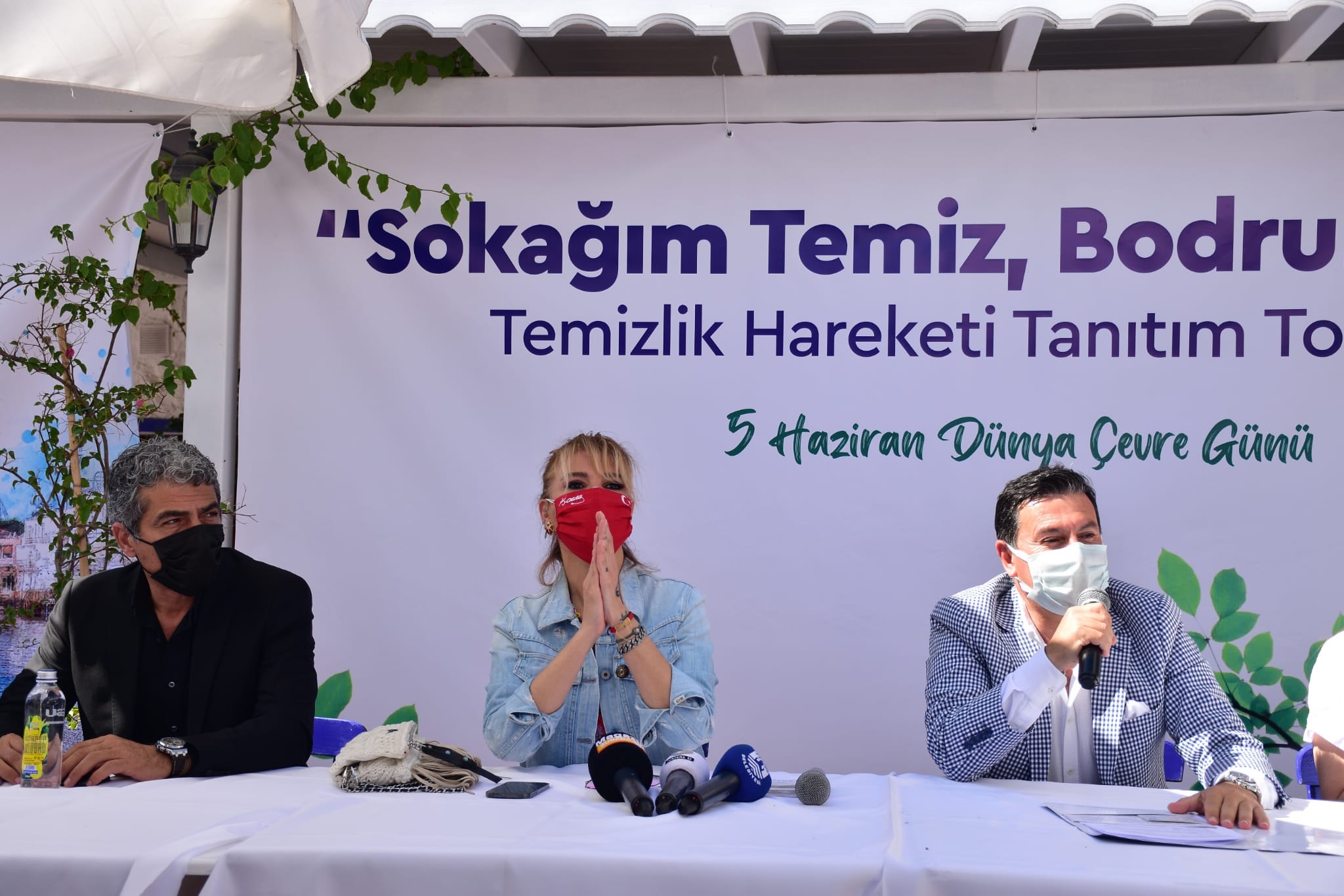 Gülben Ergen'den "Sokağım Temiz, Bodrum Temiz Destek 2 IMG 20210606 WA0005