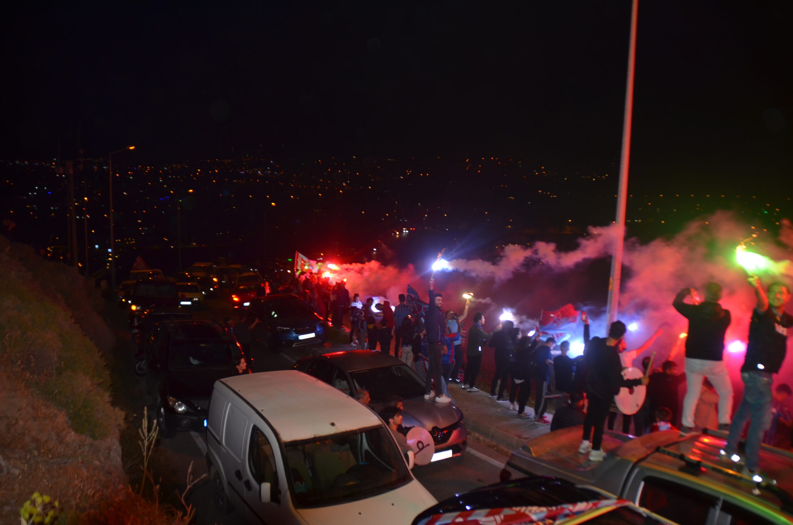 Bodrum'da Trabzonspor Şampi̇yonluğu Görsel Şölen Oluşturdu 28 TS 2 scaled