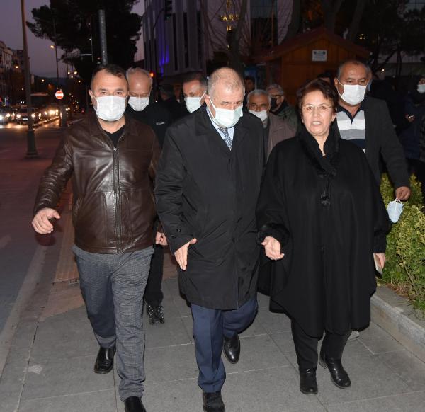 Ümi̇t Özdağ Muğla'da 'Si̇yasete İyi̇ Parti̇'de Devam Edeceği̇m 2 iyi parti mugla il baskanligi karisti istifal 2 13867407 o