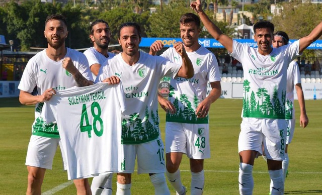 Turgutluspor'u 3-0 Mağlup Ederek Liderliğe Yükseldi 16 021020211820562555042 3