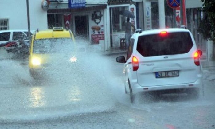 Ege'ye Sağanak Uyarısı! 5 1810524 e1542496487494 700x420 1
