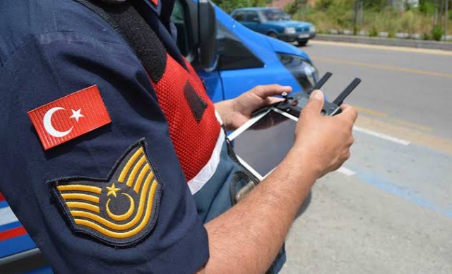 Jandarma Otel Rezervasyonu Ve Araç Kiralama Dolandırıcılığına Karşı Uyardı 9 201220211133555615983 3