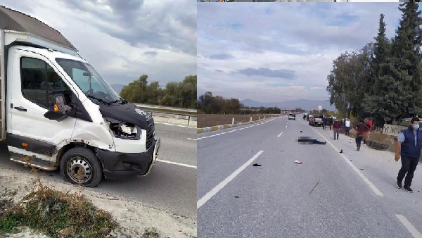 Kamyonetle Motosiklet Çarpıştı: 1 Ölü, 1 Yaralı 19 20201205 190609
