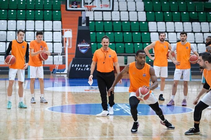 Çağdaş Bodrum Spor’un Yeni Antrenörü Ahmet Çakı 15 Buyuk DSCF6436