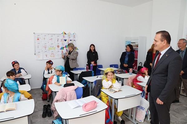 Gaye Çarmıklı tarafından yaptırılan Çömlekçi Atatürk İlkokulu törenle açıldı 1 WhatsApp Image 2023 12 06 at 182319 3