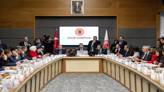 TBMM Adalet Komisyonunda 8. Yargı Paketi Görüşmeleri Tamamlandı 18 tbmm adalet komisyonu jpg e1708458604306