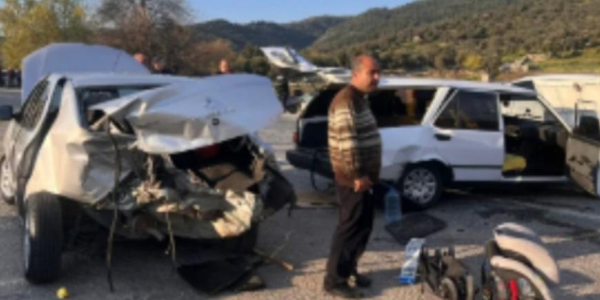 4 araç çarpıştı, 5 kişi yaralandı 6 5 donumluk zeytin tarlasinda tek bir agac birakmadilar boyle ucuz katliam gorulmedi agac basi 1003tl ceza 1