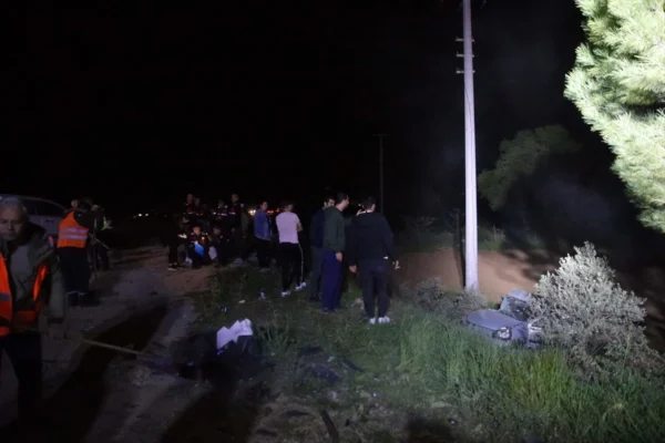 Otomobil ile kamyonet çarpışması: 2 ölü, 4 yaralı 14 mugla da otomobil ve kamyonetin carpistigi ka 5 17214618 amp e1712355975578