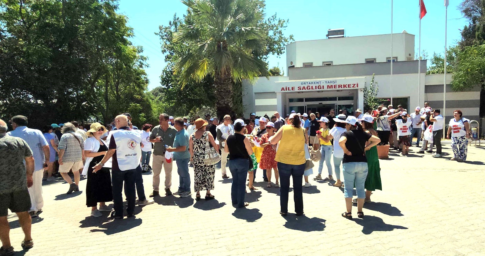Bodrum'da aile hekimine yapılan saldırı kınandı 1 IMG 20240730 WA0028