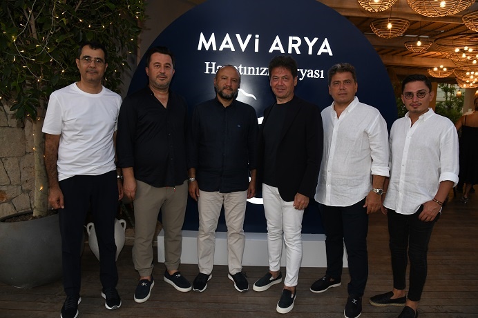 MAVİ ARYA’DA UNUTULMAZ BİR GECE 16 9856565895666