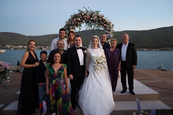 Dilara ,Alihan Sürücü muhteşem düğün ile dünya evine girdiler 5 alihandugun61