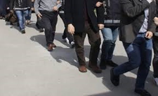 Aranması bulunan 84 kişi yakalandı 1 8958565856589