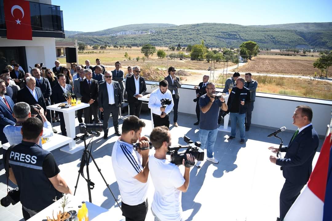 Macaristan'ın Fahri Konsolosluğunu Hamdi Akın yürütecek 3 FB IMG 1727797680556