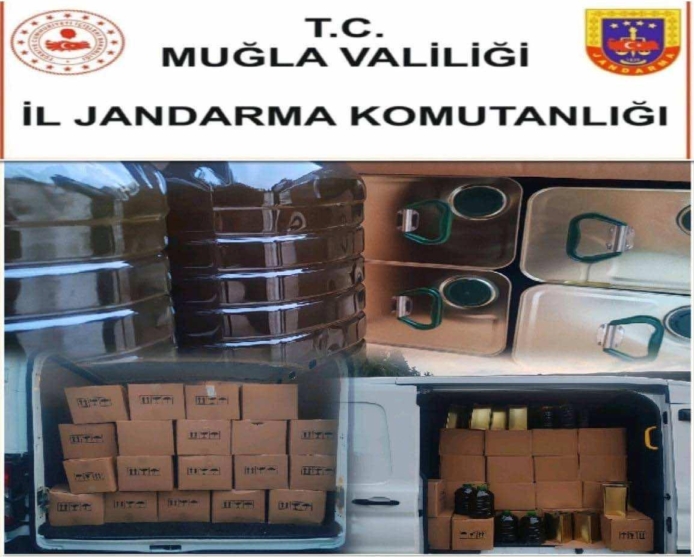 Piyasa değeri 600 bin . TL olan 1.520 litre sahte zeytinyağı ele geçirildi 3 1a26ecf9 2bc6 4c71 9716 9a67317d7e17 e1735219675582