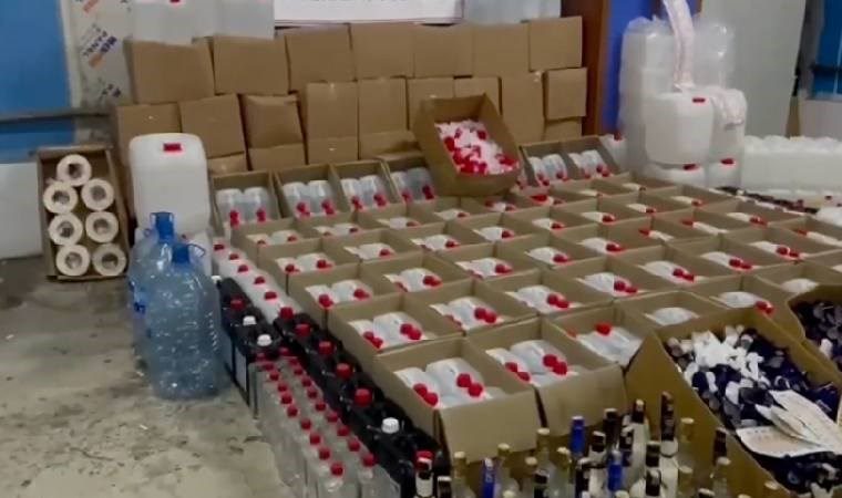 Piyasa değeri 15 milyon olan sahte içki ele geçirildi 11 kapak 083446