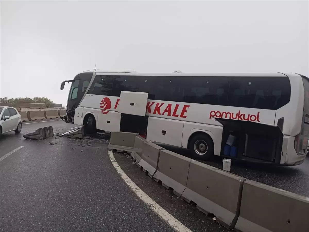 Yolcu otobüsü bariyerlere çarptı, 5 kişi yaralandı 3 mugla da yolcu otobusunun bariyerlere carpmas 2 18136393 amp