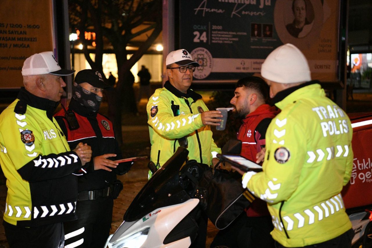 Motosiklet sürücülerine yönelik kapsamlı denetim yapıldı 1 IMG 20250128 WA0030 scaled