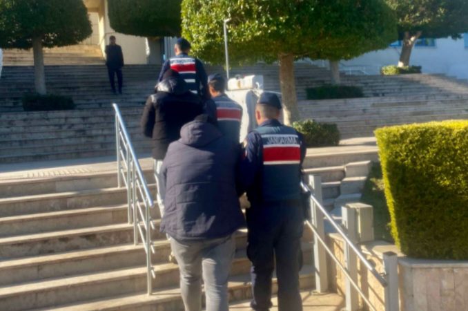 Ceaevonden firar etti yakalandı 8 images 2 2