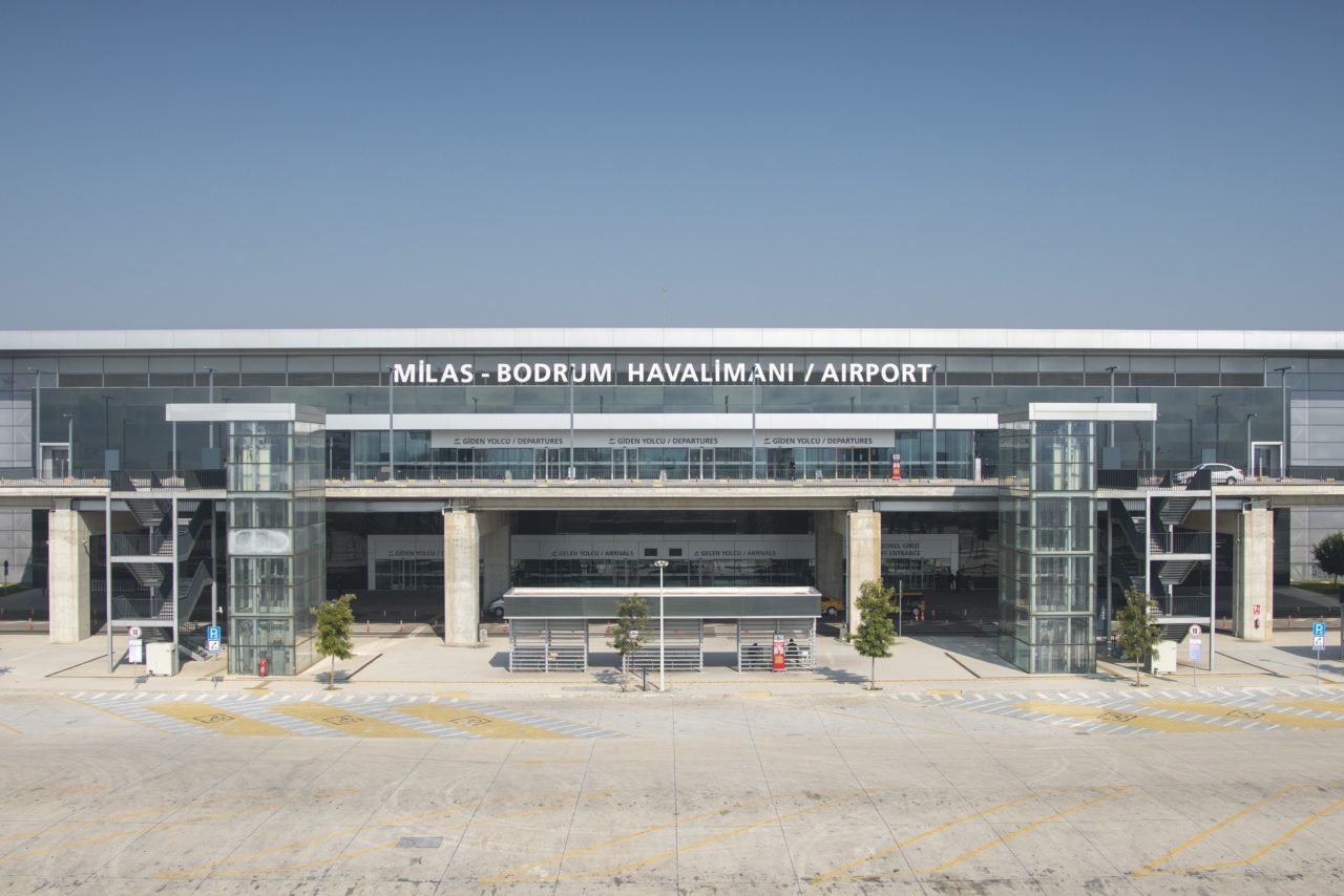 TAV’ın dört havalimanına hizmet kalitesi ödülü 16 1741609802 BodrumAirport scaled