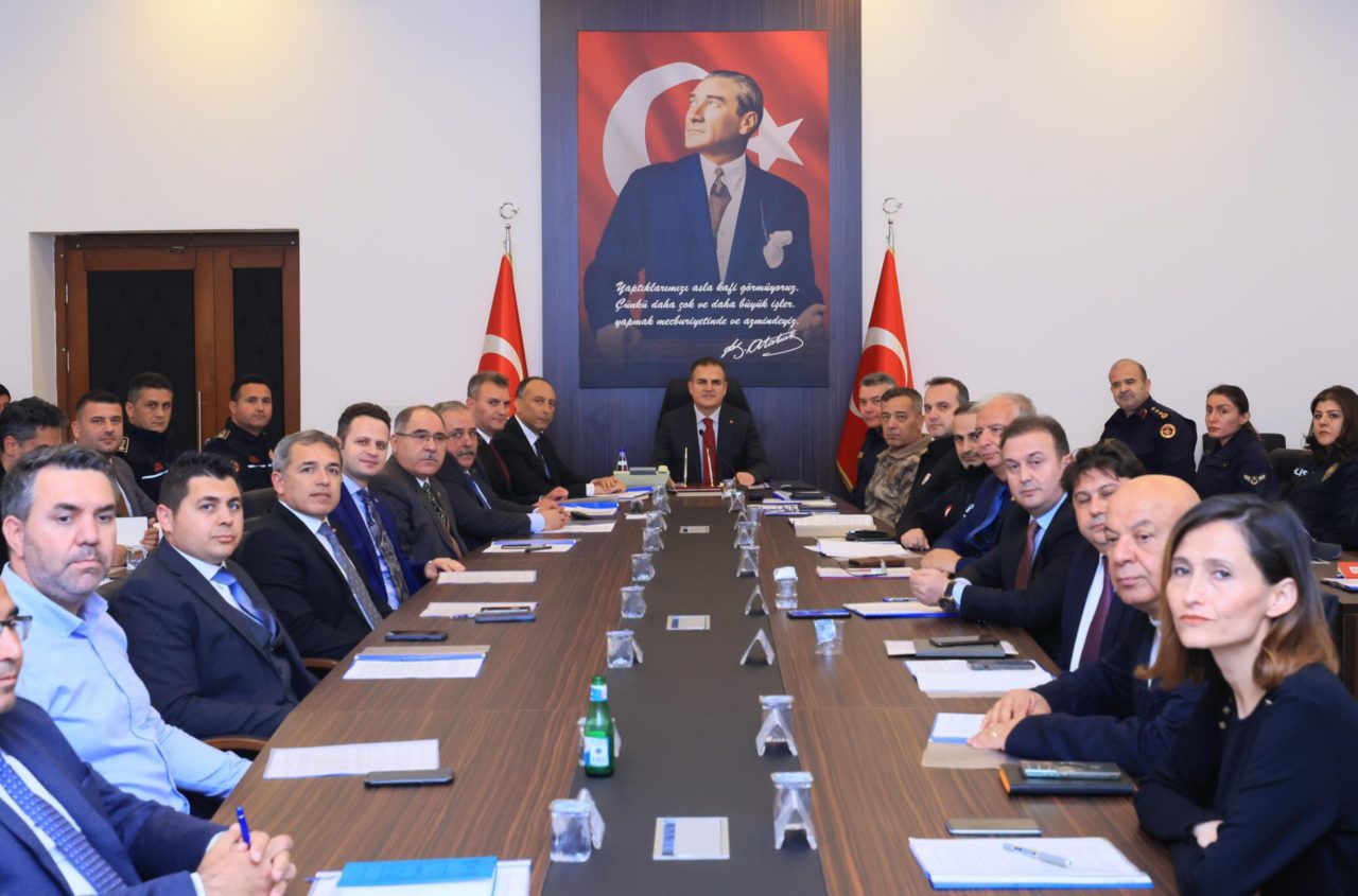Muğla’da ⁷ Yangınlarıyla Mücadele Toplantısı Gerçekleştirildi 9 IMG 20250411 WA0035 scaled