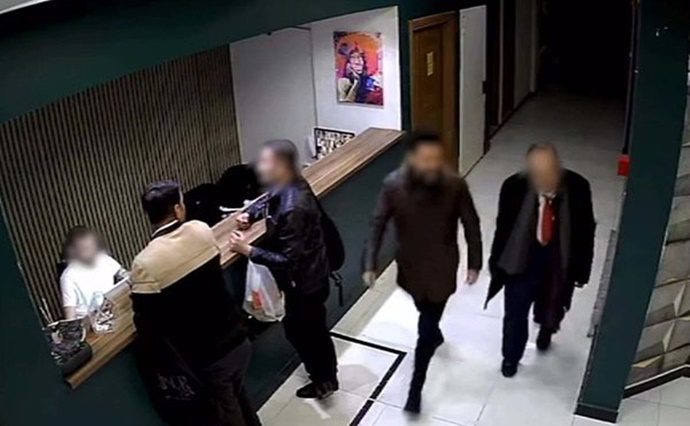Devre mülkünüzü yüksek fiyatlara satacağız' vaadiyle vurgun yaptılar 10 0x0 devre mulkunuzu yuksek fiyatlara satacagiz vaadiyle vurgun yaptilar izmir merkezli operasyonda 13 tutuklama 1748503081669