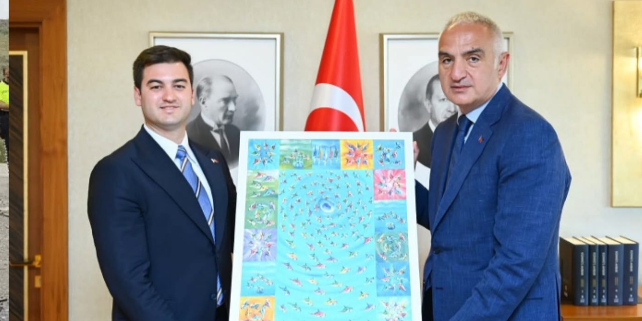 Bakan Ersoy'u makamında ziyaret etti 20 436723