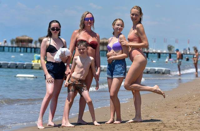 Türkiye’ye 1 milyon turist göndermeyi planladığını açıkladı 19 images 14