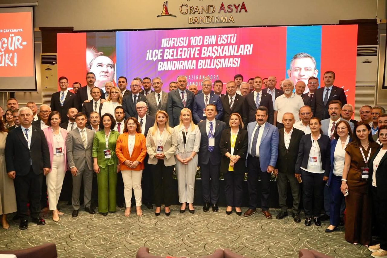 Yerel yönetimlerde dayanışma ve ortak projeler ele alındı. 9 FB IMG 1750273273093 scaled