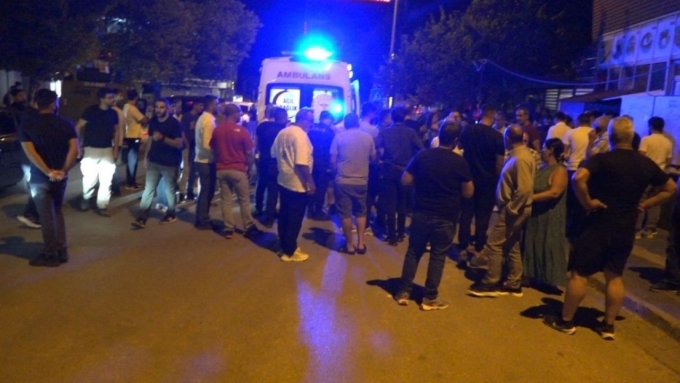 Çıkan kavgada 2 kişi yaralandı. 10 686a3676b4f50 tuncelide silahli ve bicakli kavga 4 yarali e1752481703300
