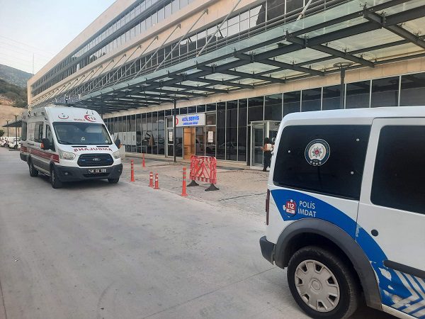 Elektrik akımına kapılan evsiz vatandaş hayatını kaybetti. 8 faaadd20 1b0d 4a11 8d5c cb81217dbba0
