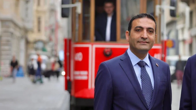 Beyoğlu Belediye Başkanı Güney gözaltında 11 gozaltina alinan beyoglu belediye baskani inan guneyden ilk aciklama hesabini veremeyecegimiz tek bir isimiz olmadi a4uj cover e1755251189934