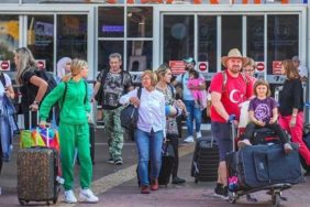 2025’in ilk yedi ayında Türkiye’ye gelen turist sayısı açıklandı 5 images