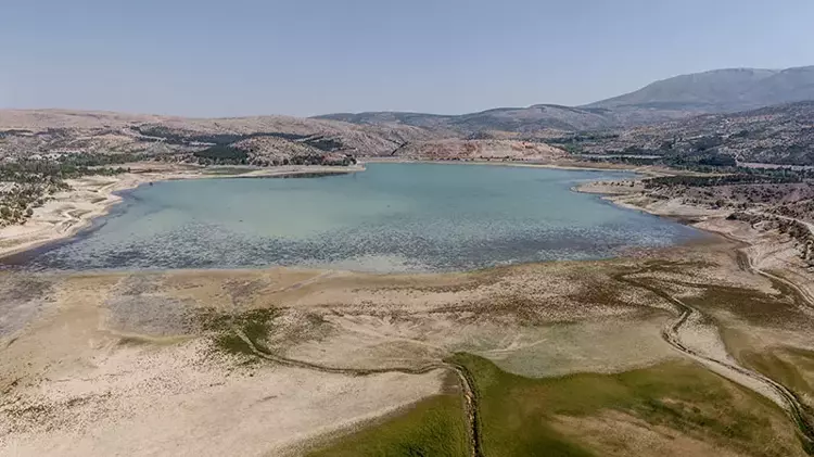 Ege son 18 yılın en düşük "su yılı yağışları görüldü 11 68b59bdfa322c59cc7835f9b