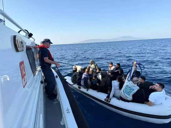 Bodrum’da 24 kaçak göçmen ile 2 organizatör yakalandı 10 68dbb6ebb11bc4f7cb5fc1fe