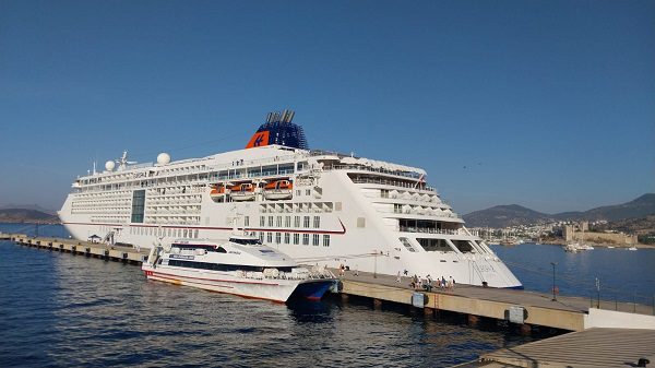 i Europa 2,481 yolcu ile geldi 1 bodrum gemi almanlar2