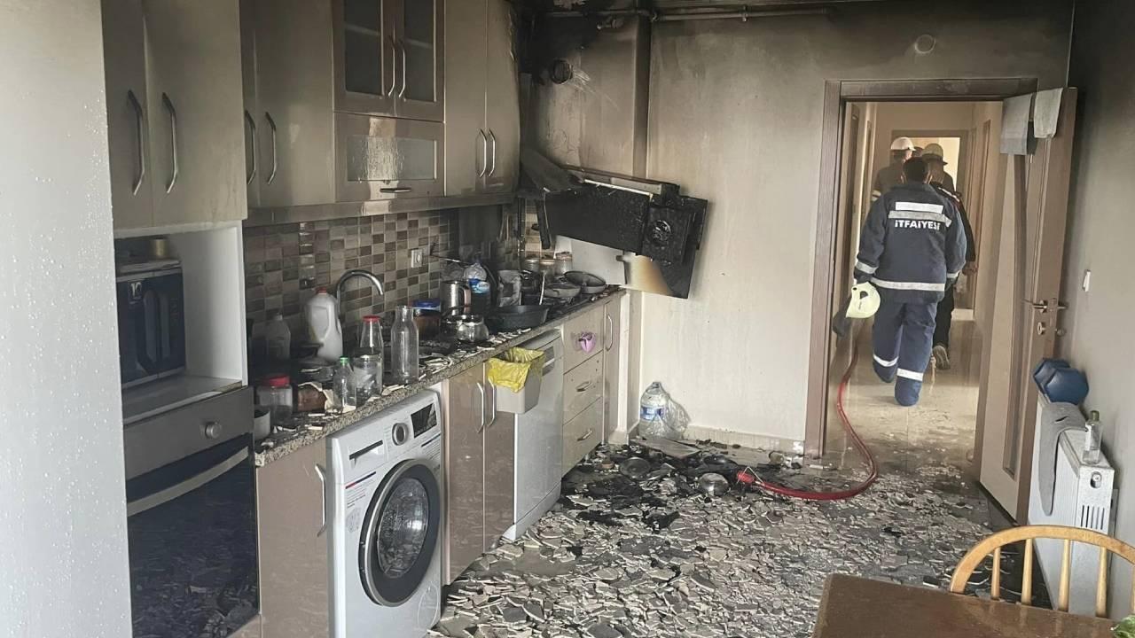 Otel mutfağında çıkan yangında 2 kişi kısmen yaralandı 20 cankiri yangin iha 2054913