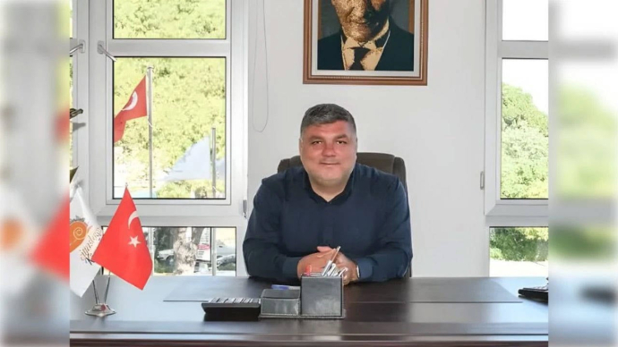 Köyceğiz Belediye Başkan Yardımcısı Gözaltına Alındı 8 koycegiz belediyesi ne operasyon baskan yardimcisi ozgur ornek gozaltinda e1758102766447