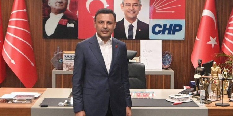 CHP İstanbul Kongresi'ne durdurma talebi 7 ozgur celik bu hukuksuz kusatmadan vazgecilmeli