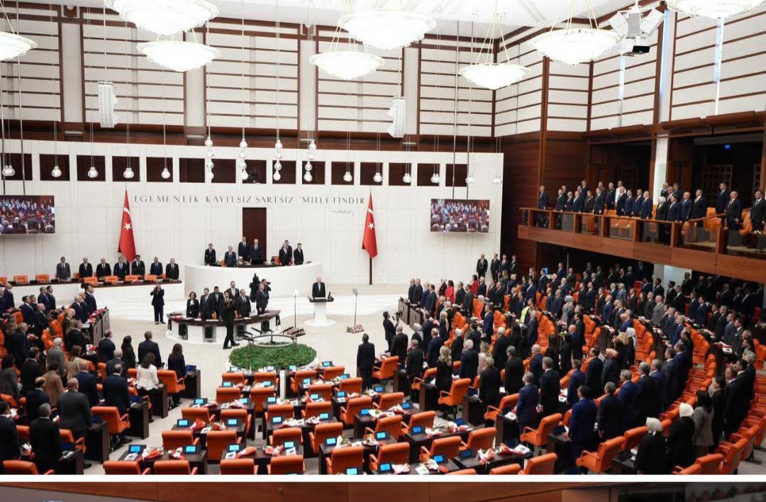 Belediyelerin yetkileri daraltılıyor, imza yetkisi "komisyon"a veriliyor 16 FB IMG 1759498899136