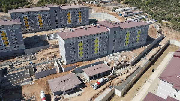 MUĞLA’DA GENÇLER İÇİN GÜVENLİ YURTLAR YÜKSELİYOR 15 WhatsApp Image 2025 10 01 at 11.26.44