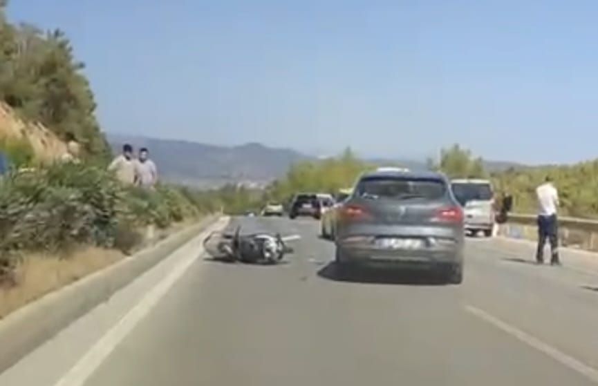 Meşelik kavşağında kaza 1 ölü 10 bodrum milas yolunda motosiklet kazasi 1 olu 1759402154