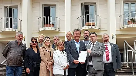 Mehmet Onur Şahbaz mazbatasını aldı 8 iyi parti de gorev degisimi ba 1760971115 T0A3S5