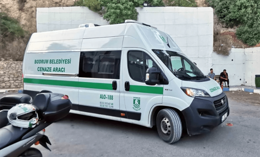 57 yaşındaki işçi sitenin havuzunda ölü bulundu 15 Ekran Resmi 2025 07 03 15.58.25