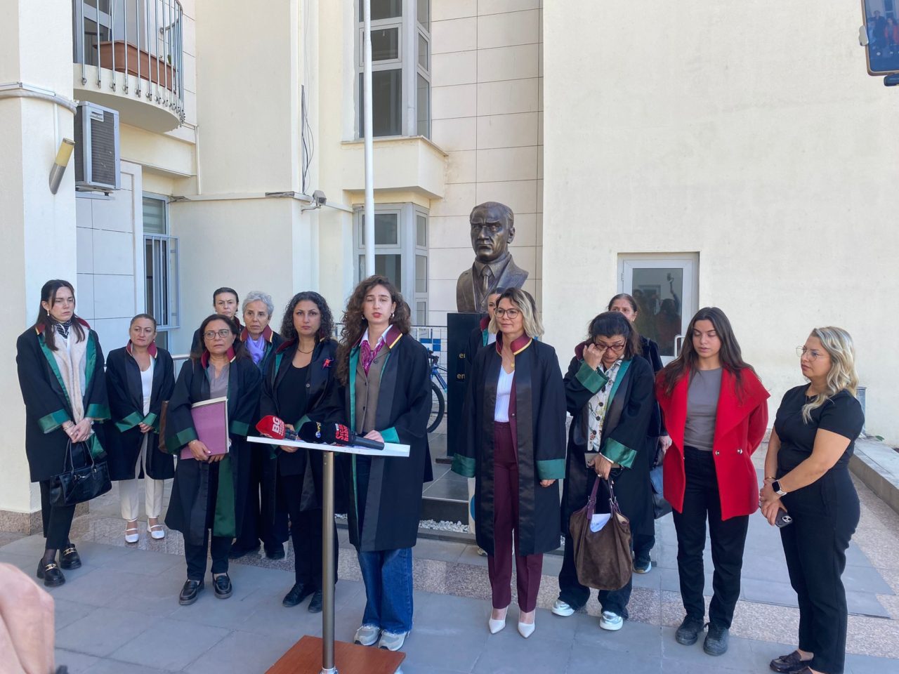 Baro'dan Yönelik Şiddete Karşı Uluslararası Mücadele Günü Açıklama 10 IMG 20251125 WA0006 scaled