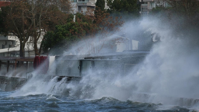 Sıcaklıklar hissedilir şekilde düşecek fırtına bekleniyor 15 firtina aa 2316189 e1764146931366