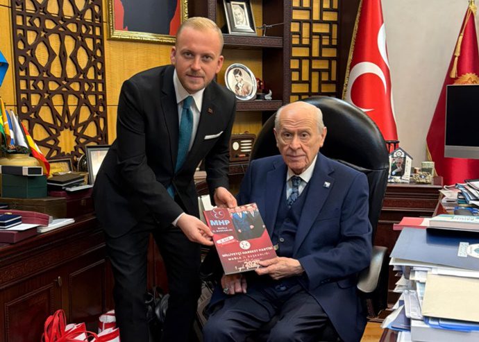 Muğla teşkilatının 1 yıllık faaliyet raporunu iletti 20 3187dc78 6e37 4832 8ac6 16304141b853